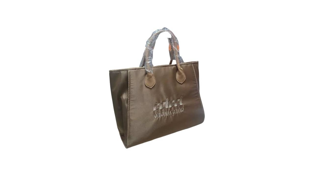 Melhor Bolsa Colcci: Análise das Opções Mais Elegantes