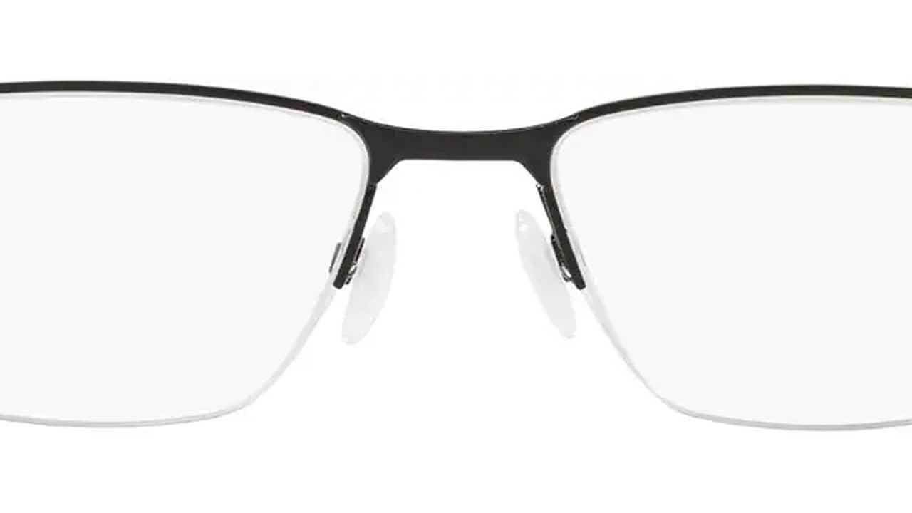 Melhor Óculos de Grau Oakley: Qual Design Você Prefere?
